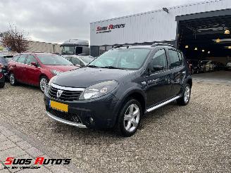 dommages camions /poids lourds Dacia Sandero 1.6 Stepway 2012/4
